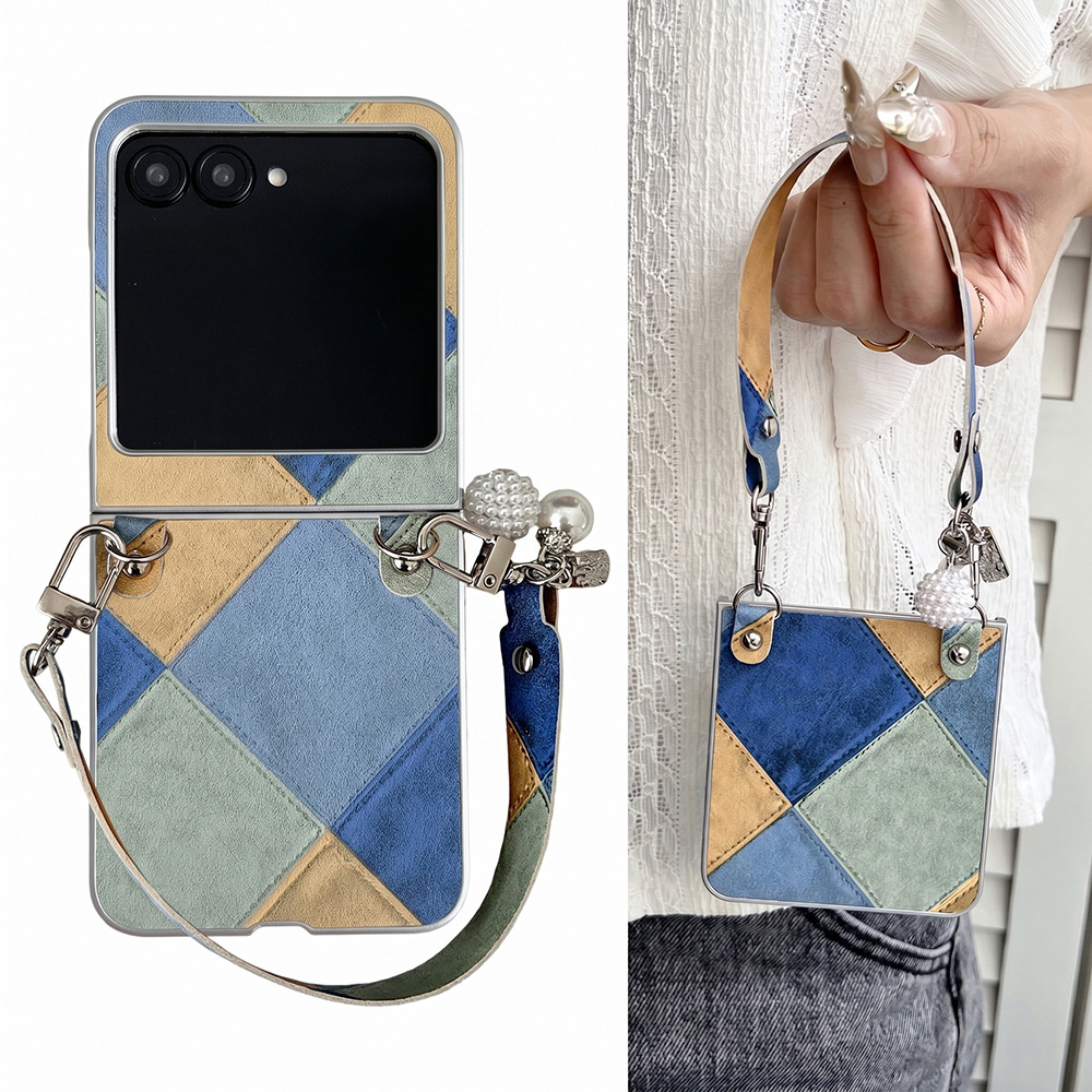 Luxury Lifestyle Photos - เคสโทรศัพท์แบบพับได้สำหรับโมโตโรล่า ราซ 60 50 อัลตร้าพร้อมสายรัดข้อมือมุกแบบถอดได้ป้องกันการตกกระแทกฝาครอบป้องกัน